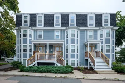 30 Adamson St #30