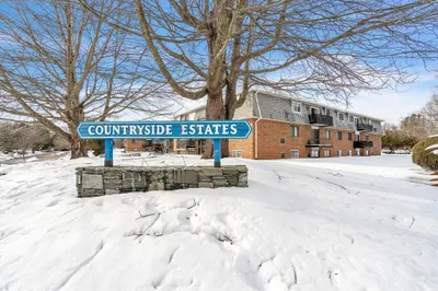 176 Maple Ave #1-8 1