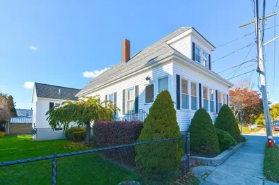 921 Rockdale Ave