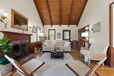 5 Crescent Lane 1