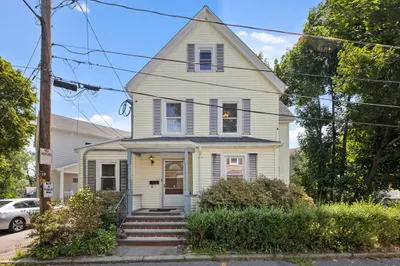 42 Alden Place