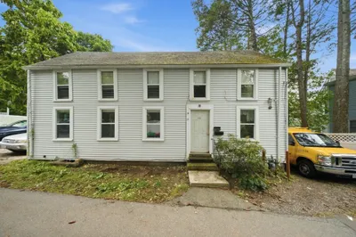 27 Mechanic St 1