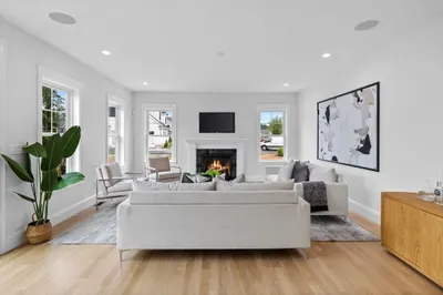 6 Rowell Lane 1