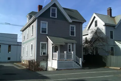 44 Thornton St 1