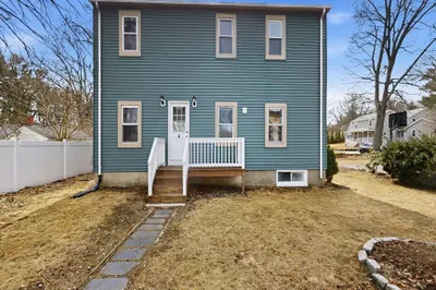 6 Balsamwood Ave