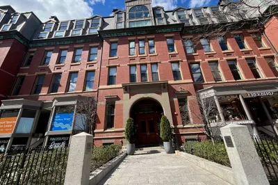 201 Newbury St #203