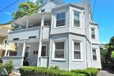 1 Ellsworth Park ##1 1