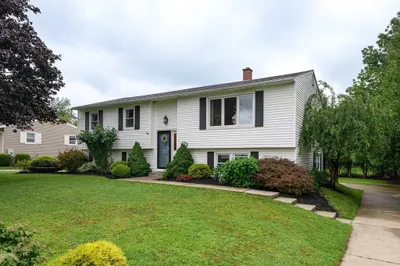 18 Greenings Ave 1
