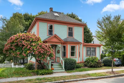 105 Lovett St 1