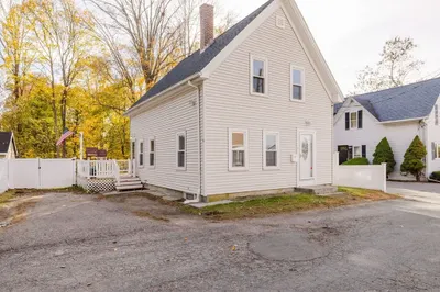 6 Makepeace Ave