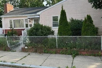 31 Ethel St 1