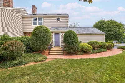 5 Harrington Farms Way #5