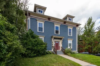 16 West St #2 1