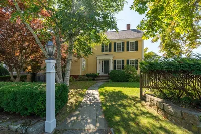 10 Ashland Ave 1