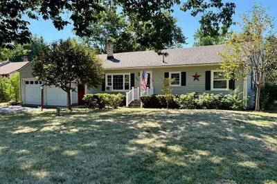 390 Log Plain Rd 1