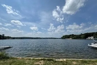 410 Eastside Road 1