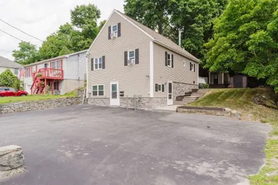 167 Mendon Rd 1