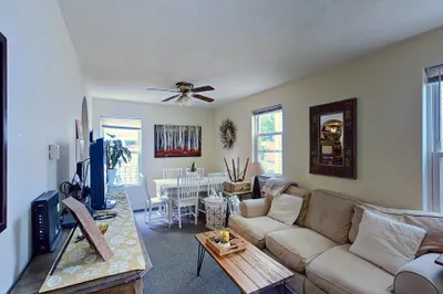15 Cameron St #3
