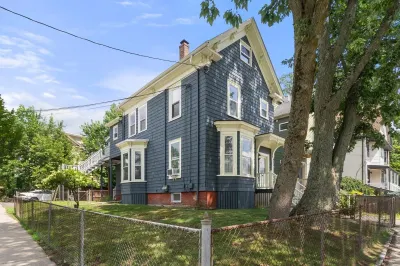 125 Morrison Ave 1