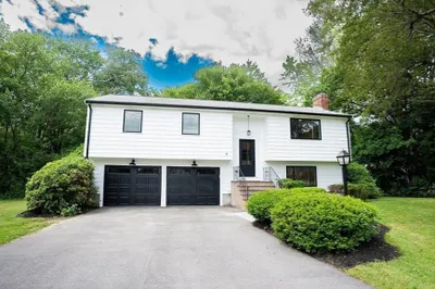 4 Bayberry Road 1