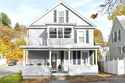 122 Hoyt Avenue