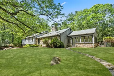 169 Hickory Rd