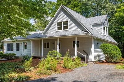 14 Maple Street