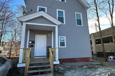 10 Channing St