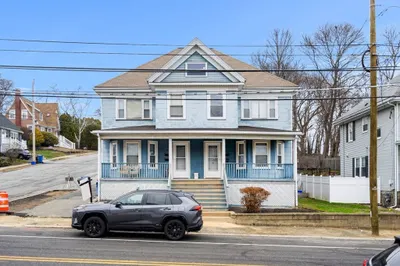 41 Bridge St 1