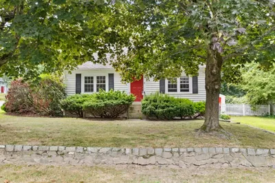 41 Willow St #000 1