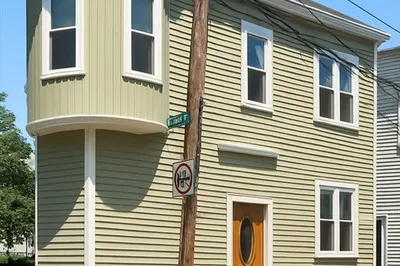 220 Dorchester Street
