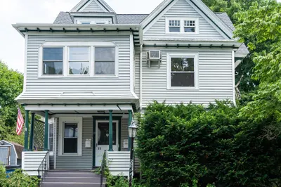 11 Brockton Ave