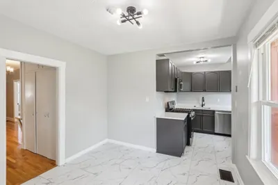 25 Favre St #1