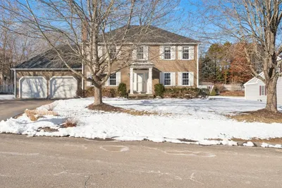 118 Robinette Rd 1
