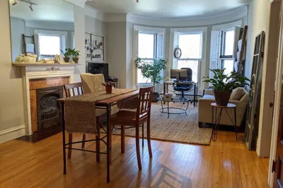 258 Marlborough St #2F 1