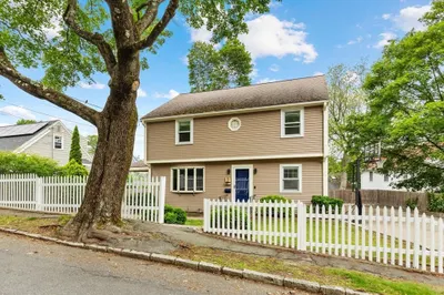 11 Williams St 1