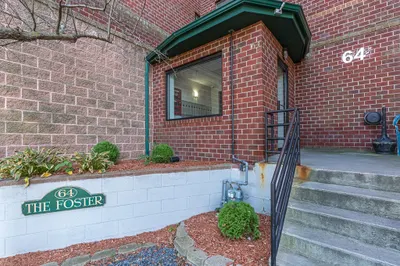 64 Foster St #203 1
