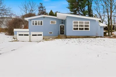 348 Concord St 1