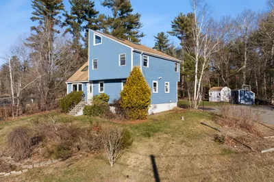 750 Foundry Street 1