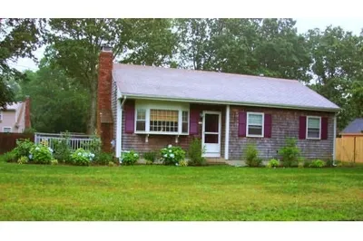 140 Fuller Rd