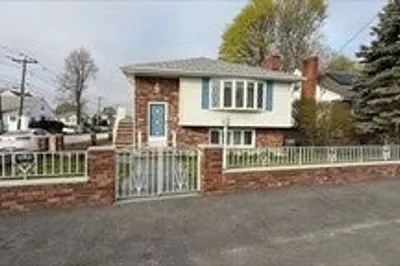 169 Rumney Rd