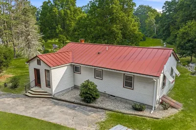 1158 A Millers Falls Rd 1