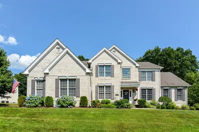 74 Whitehall Way 1