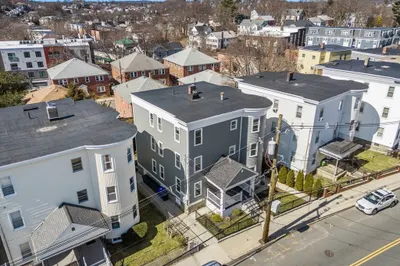 79 Foster St 1