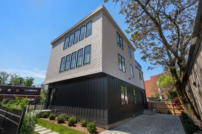 17 Smith Place 1