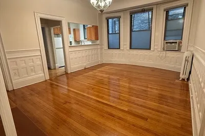 366 Commonwealth Ave #2D