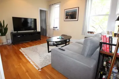486 Shawmut Ave #5 1