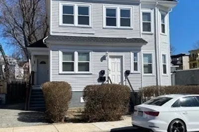 1 Carmen St #1