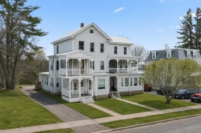 142 Hamilton St