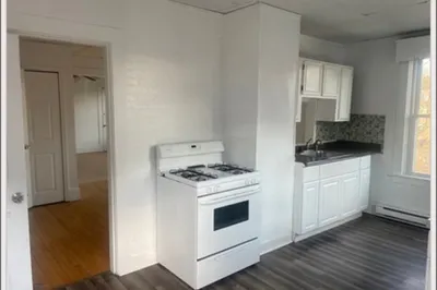 416 Middleboro Ave #2 1
